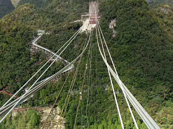 湖南荆州滑索施工